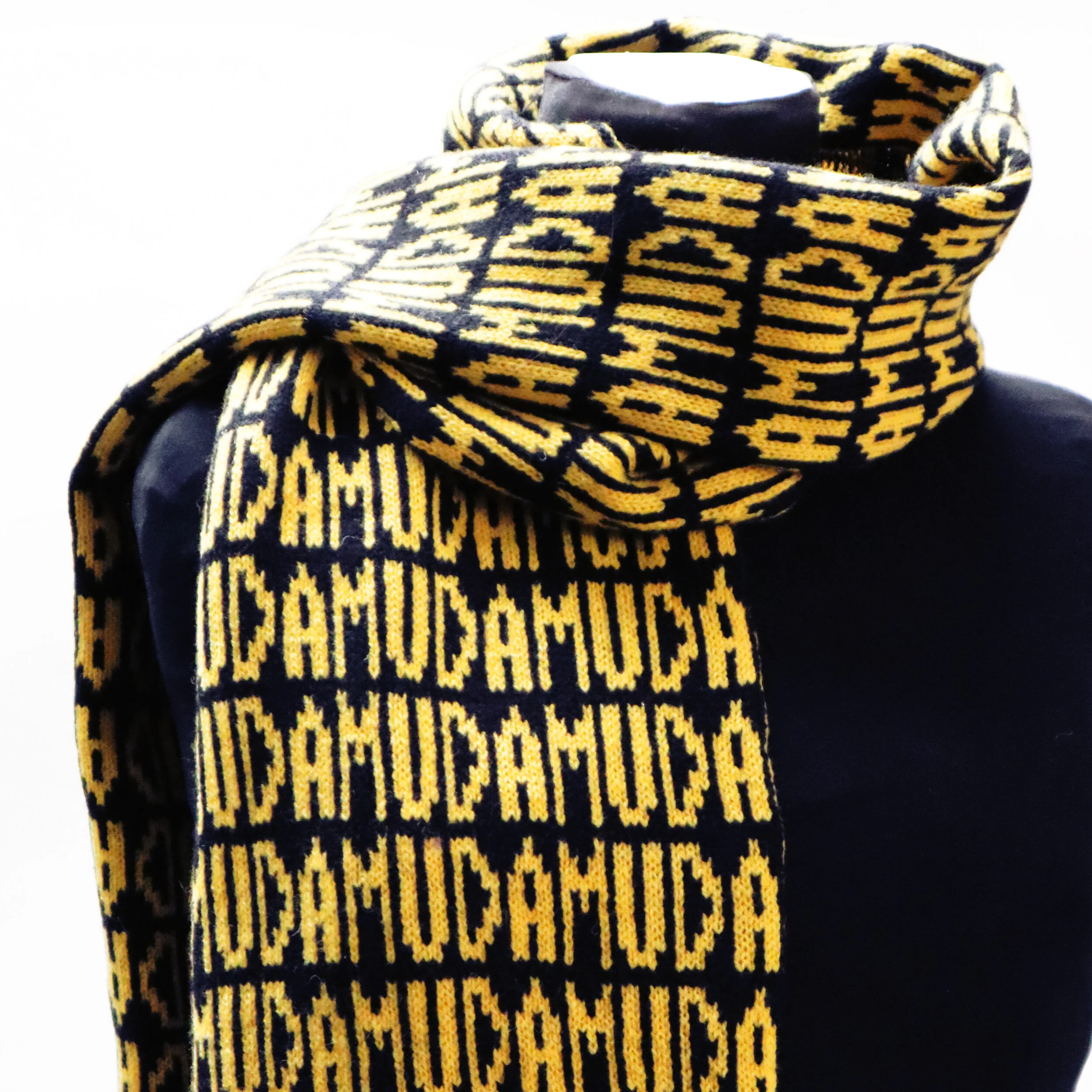 muda scarf 2.jpg