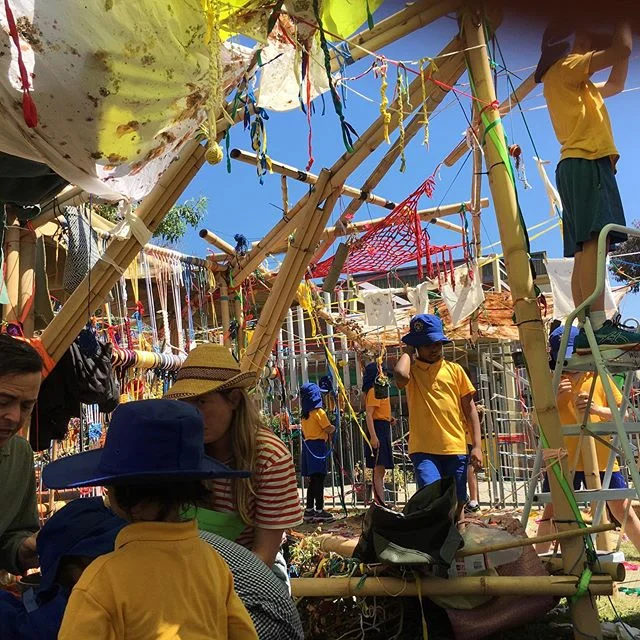 Making, yarning, seeding, braiding, sounding, dying w slow art and scale free network today at Moreland Primary #slowartcollective #scalefreenetwork #moreland primary #wurundjeriland