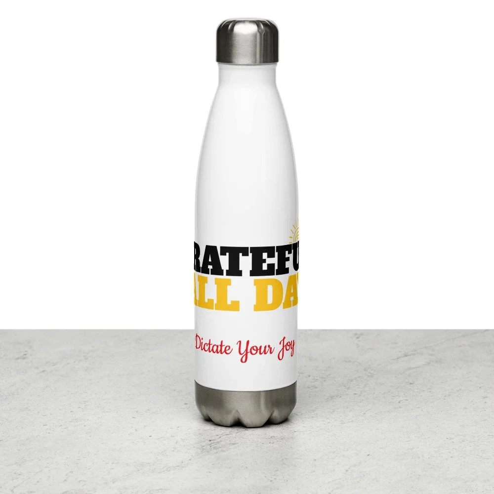 stainless-steel-water-bottle-white-17oz-front-61a12c0fcd494.jpg