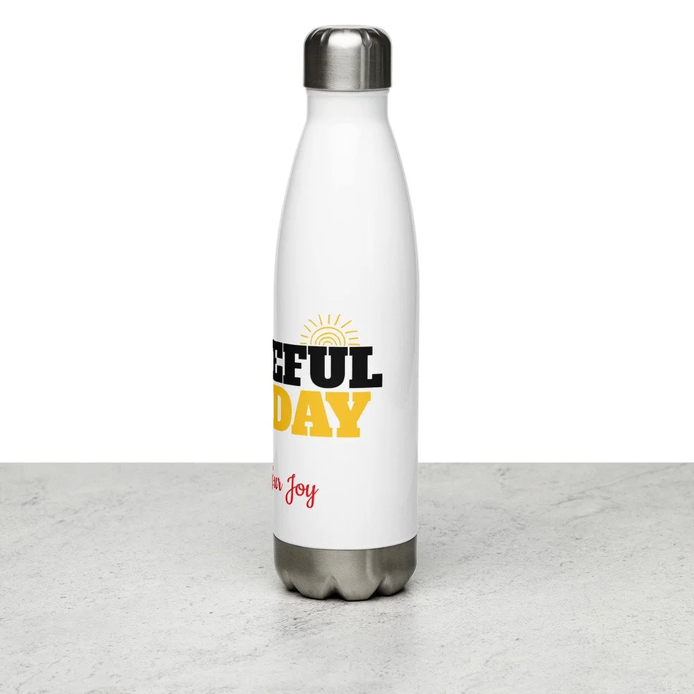stainless-steel-water-bottle-white-17oz-left-61a12c0fcd6b4.jpg