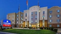 candlewood+suitesss.jpg