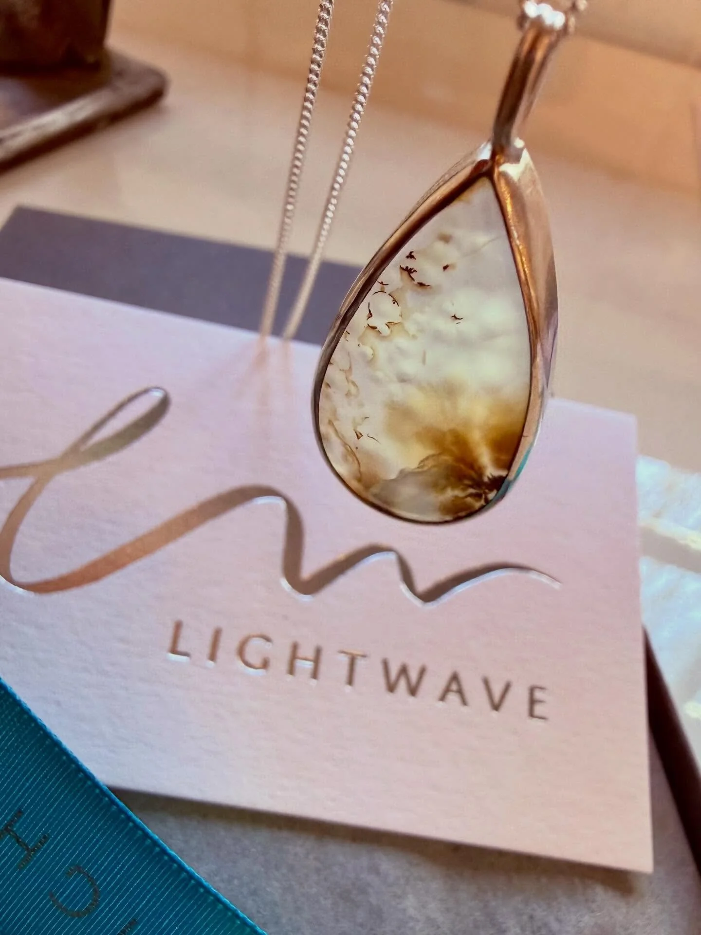 Otherworldly Dendritic Agate Pendant going to a lovely home for Christmas ✨
.
.
#jewellerycoursenewforest #jewellerycoursehampshire #bespokejewellery #jewellerygifts