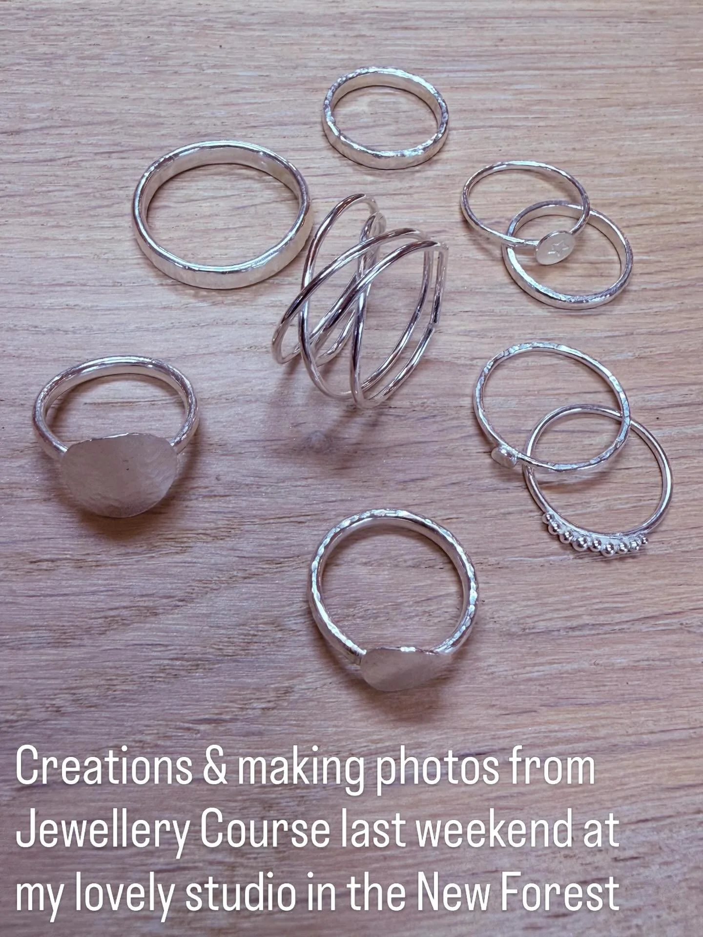 Photos from jewellery course last weekend&hellip;busy day and so many fabulous rings. Check out the two tone flame photo - Dan is nailing the soldering. A few more stages to go on that piece 🔥 💪 
.
#newforestjewellerycourses #hampshirejewellerycour