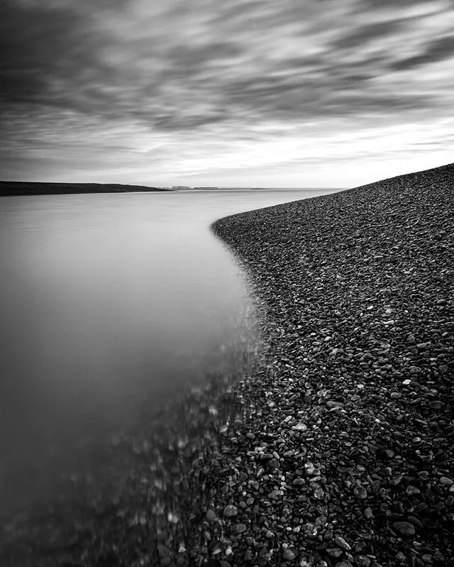 ESCAPE
.
Return to Shingle Street, #Suffolk.
.
The coastline is constantly shifting so the spit doesn't offer the most ideal angles right now, but it's still a fantastic place to be for sunrise.
.
Shot with #Sony Alpha #A7riii with #Zeiss #Batis 18mm