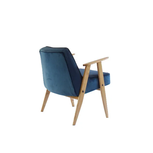 Chierowski_366_blauw_1.jpg