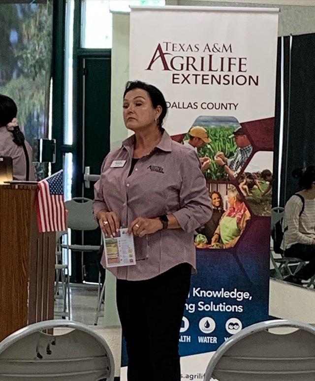 Liz Rudd with Texas A&amp;M Agrilife extension is talking about how to decipher the new nutrition facts label.

#thedallasvegfest