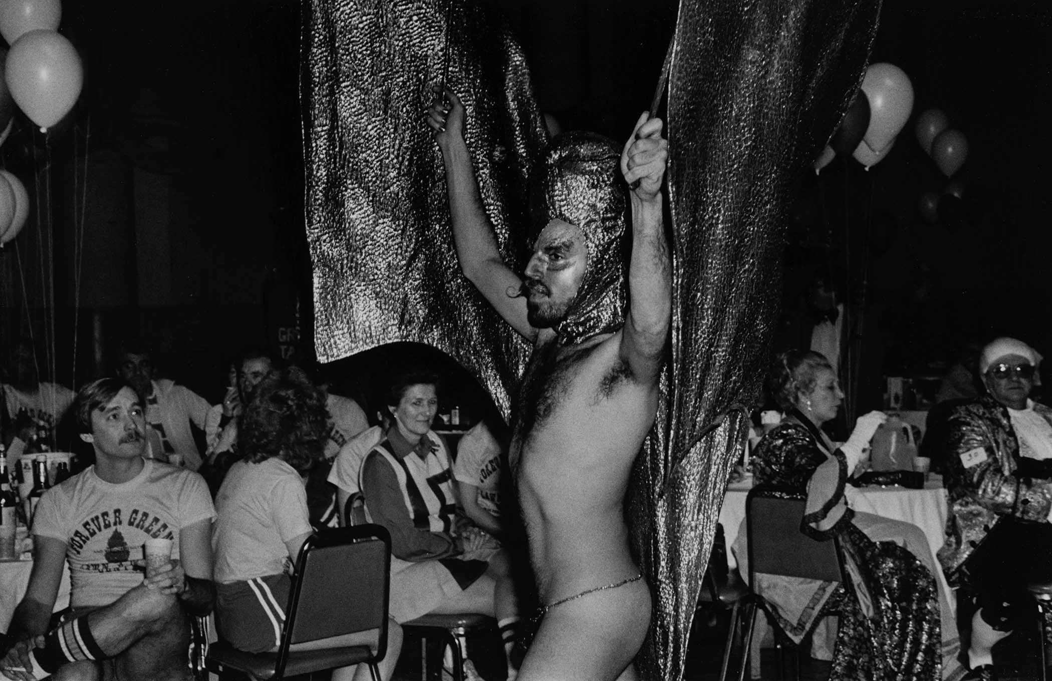 Ball Masque Party.jpg