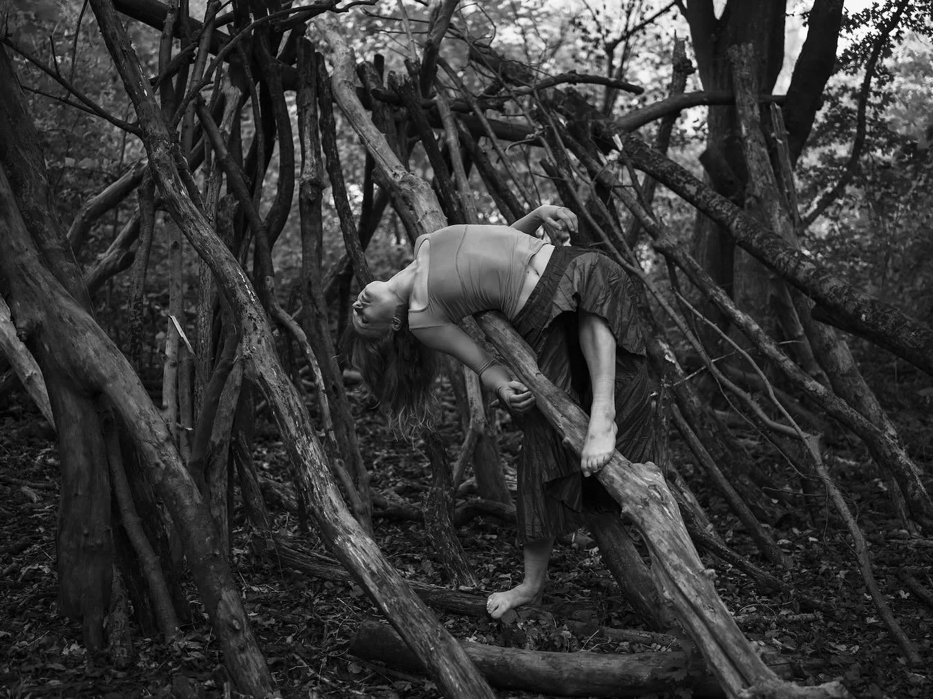 Some shots with the beautiful dancer/performer @merelmekenkamp ✨
I just got a new camera, so it was a great opportunity to work with Merel.
It takes some time to get used to the different settings and button layout, but I really love the image ratio