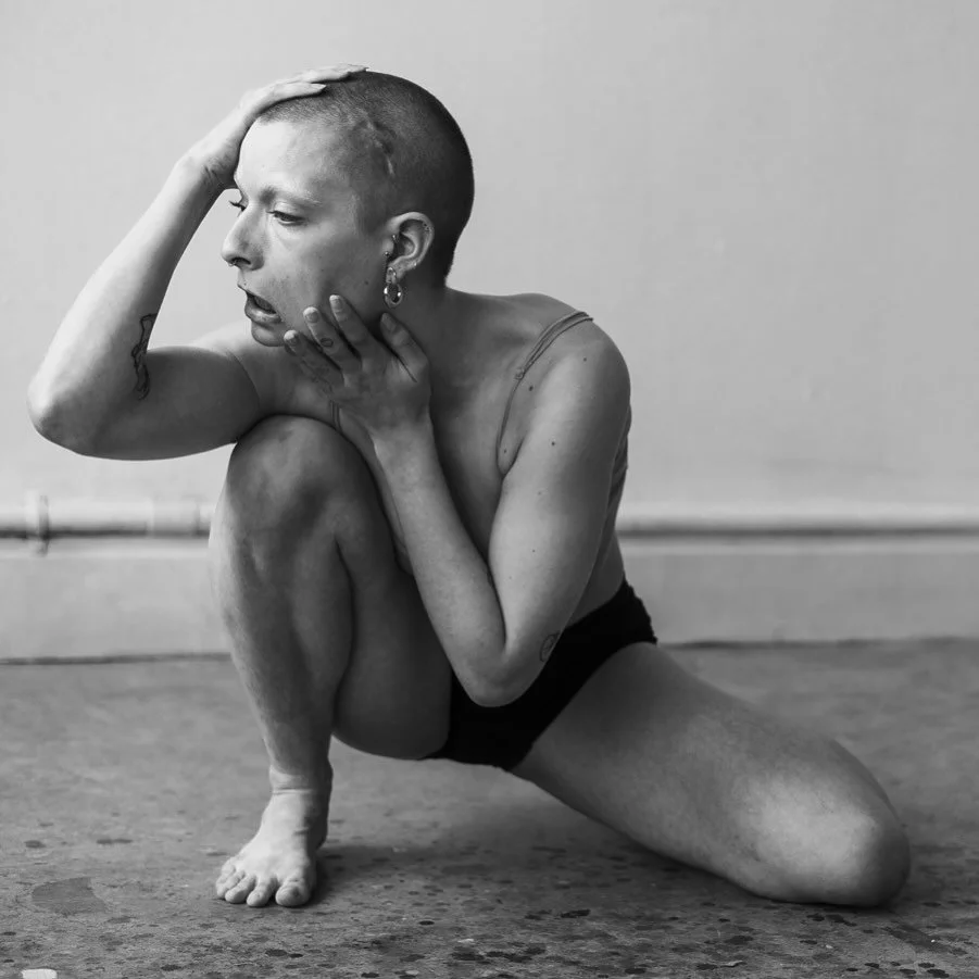 &ldquo;The dancer shapes my inner landscape, each fragment capturing a piece of my emotional core. Through movement, light, and silence, the unspoken finds its form.&rdquo;

Thanks to increadible @eehmacalena 

#bodylanguage #fragments #emotivebody #