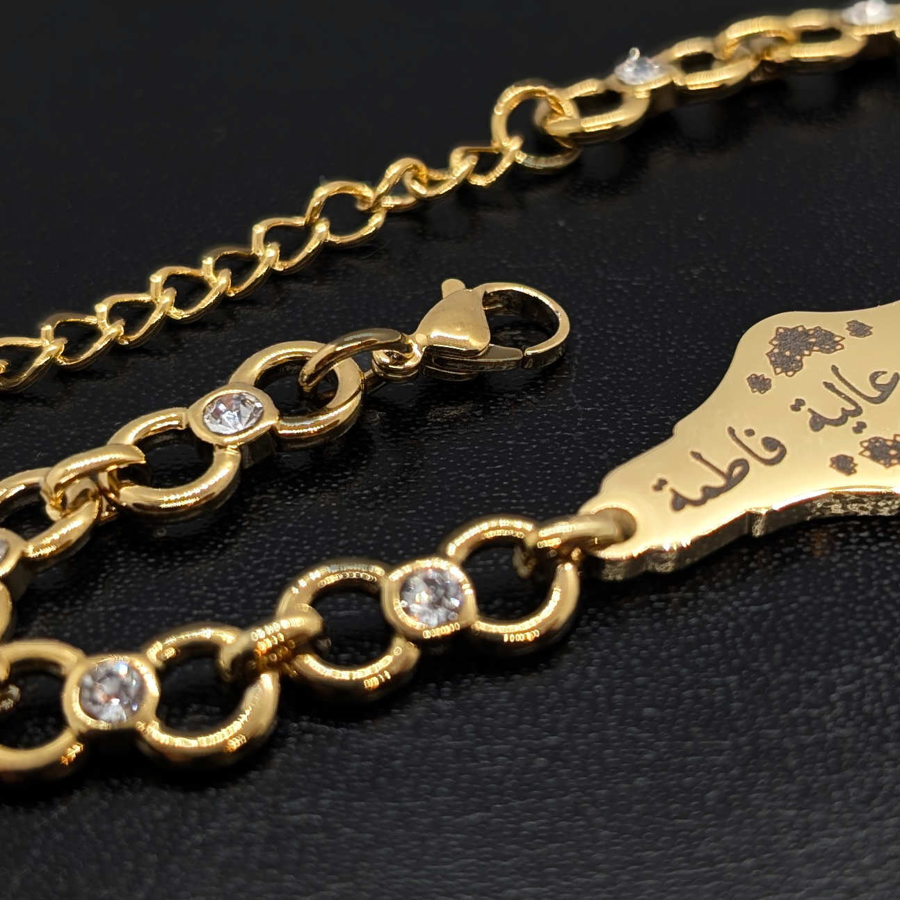 ring&crystal chain square close.png