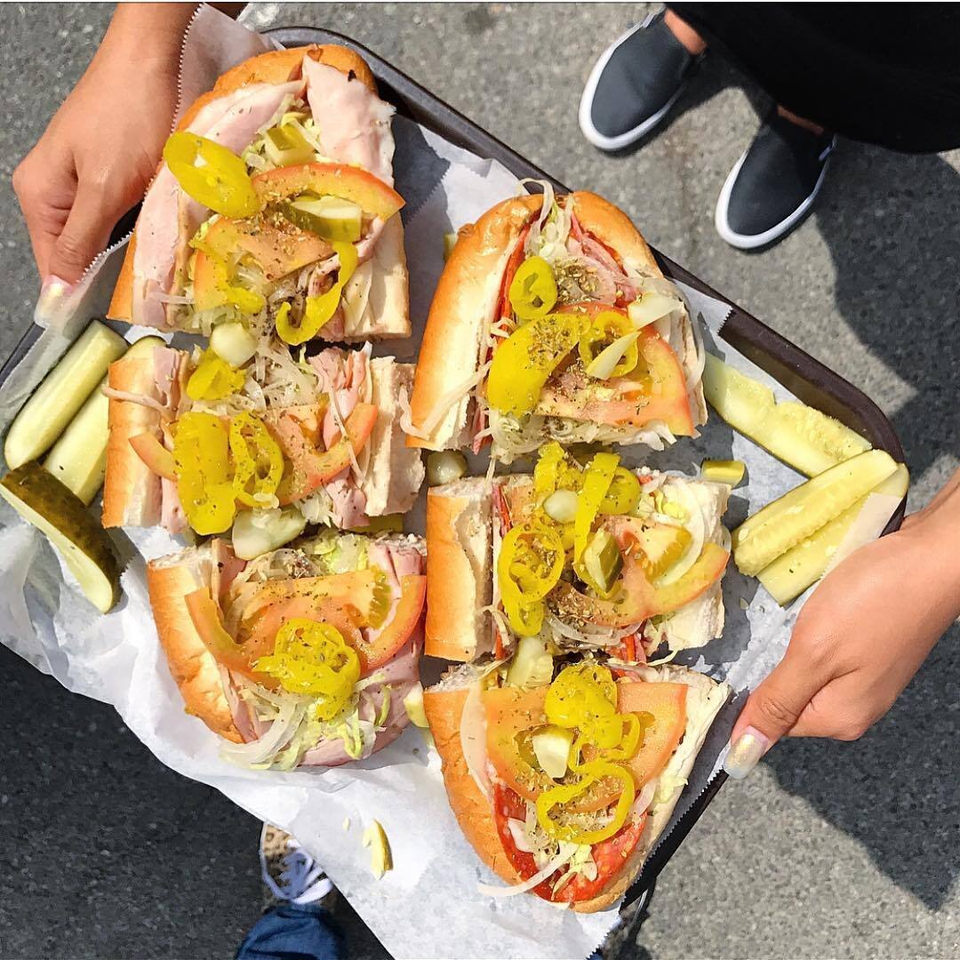 Mid-week treat level unlocked 🔓
.⁣⁣⁣⁣⁣⁣⁣
.⁣⁣⁣⁣⁣⁣⁣
.⁣⁣⁣⁣⁣⁣⁣
#hoagie #boosphilly #powerlunch #business #foodie #foodiesofinstagram #foodiesofinsta #cheezus #cheeseislife #cheeseporn #foodporn #philly #losangeles #ktownla #silverlake