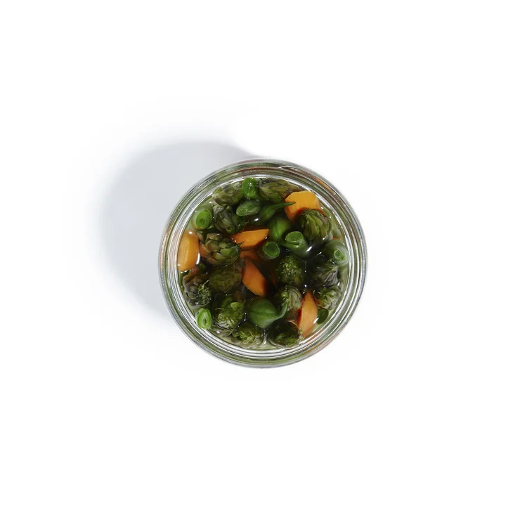 brine-32oz-springmix-overhead.jpg