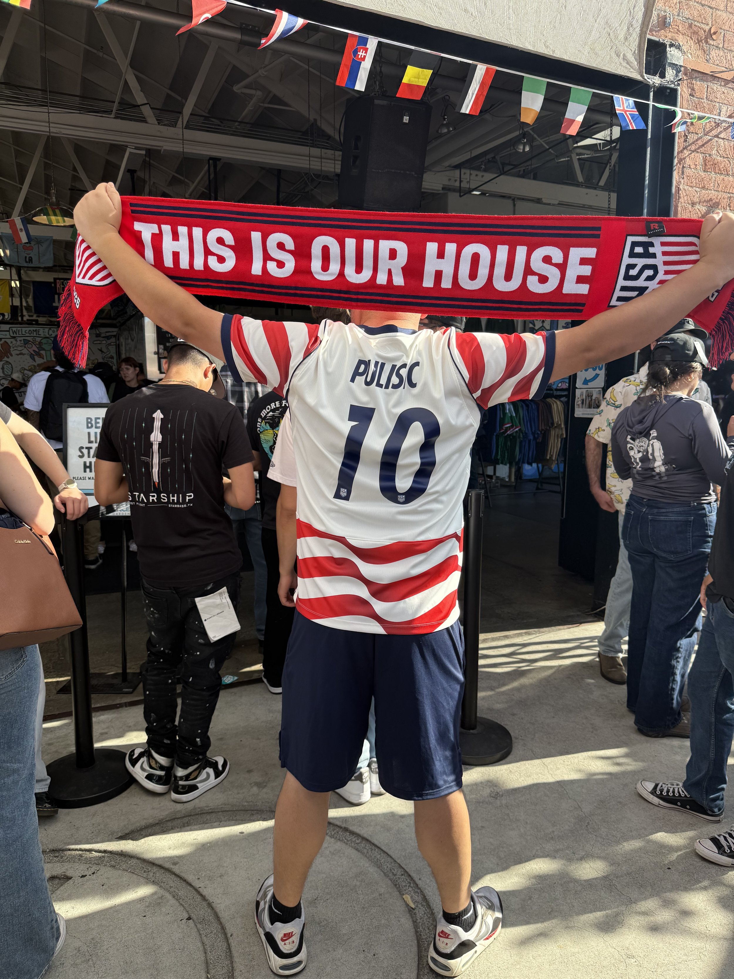 USA scarf.jpg