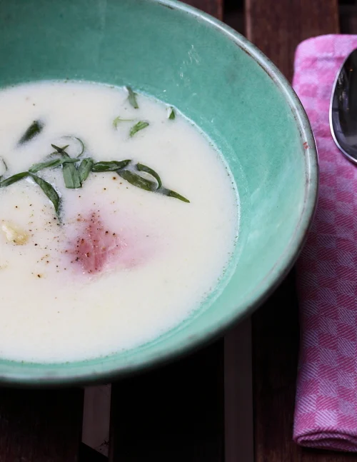 Spargelcremesüppchen