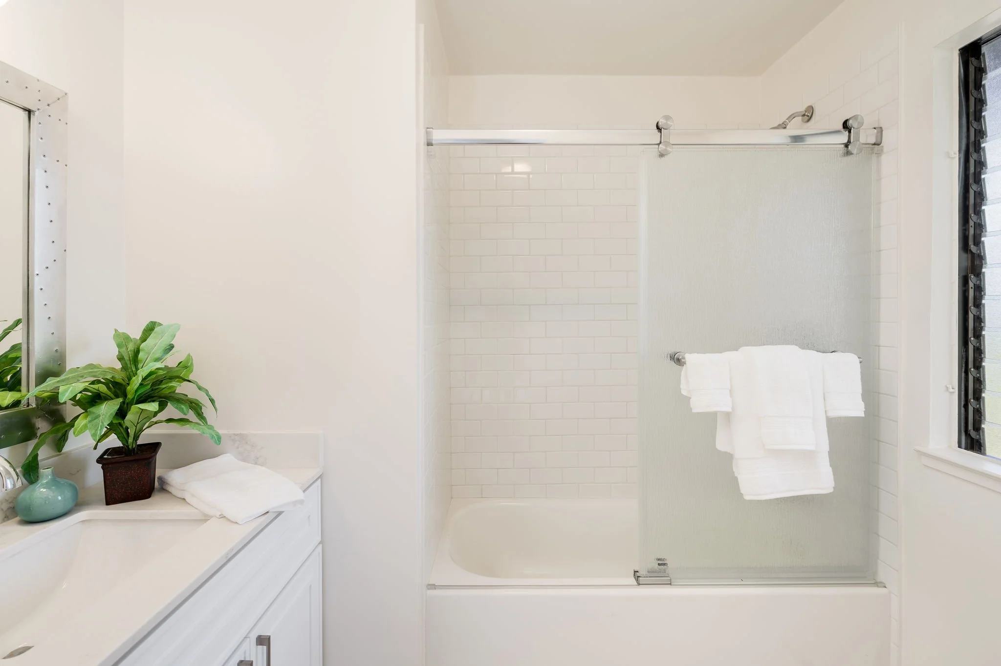 24-web-or-mls-6489 Girvin Dr - Day -24.jpg