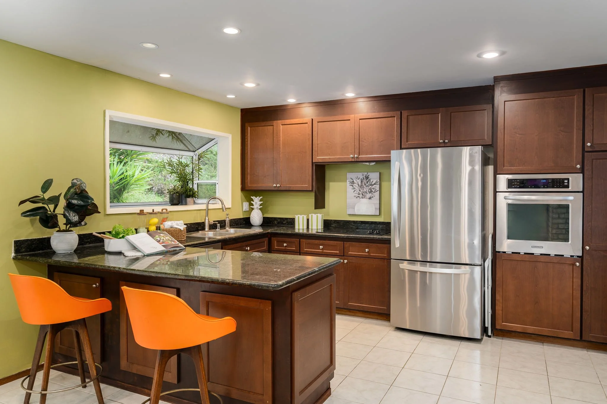 22-web-or-mls-20 Marvin Court-18.jpg