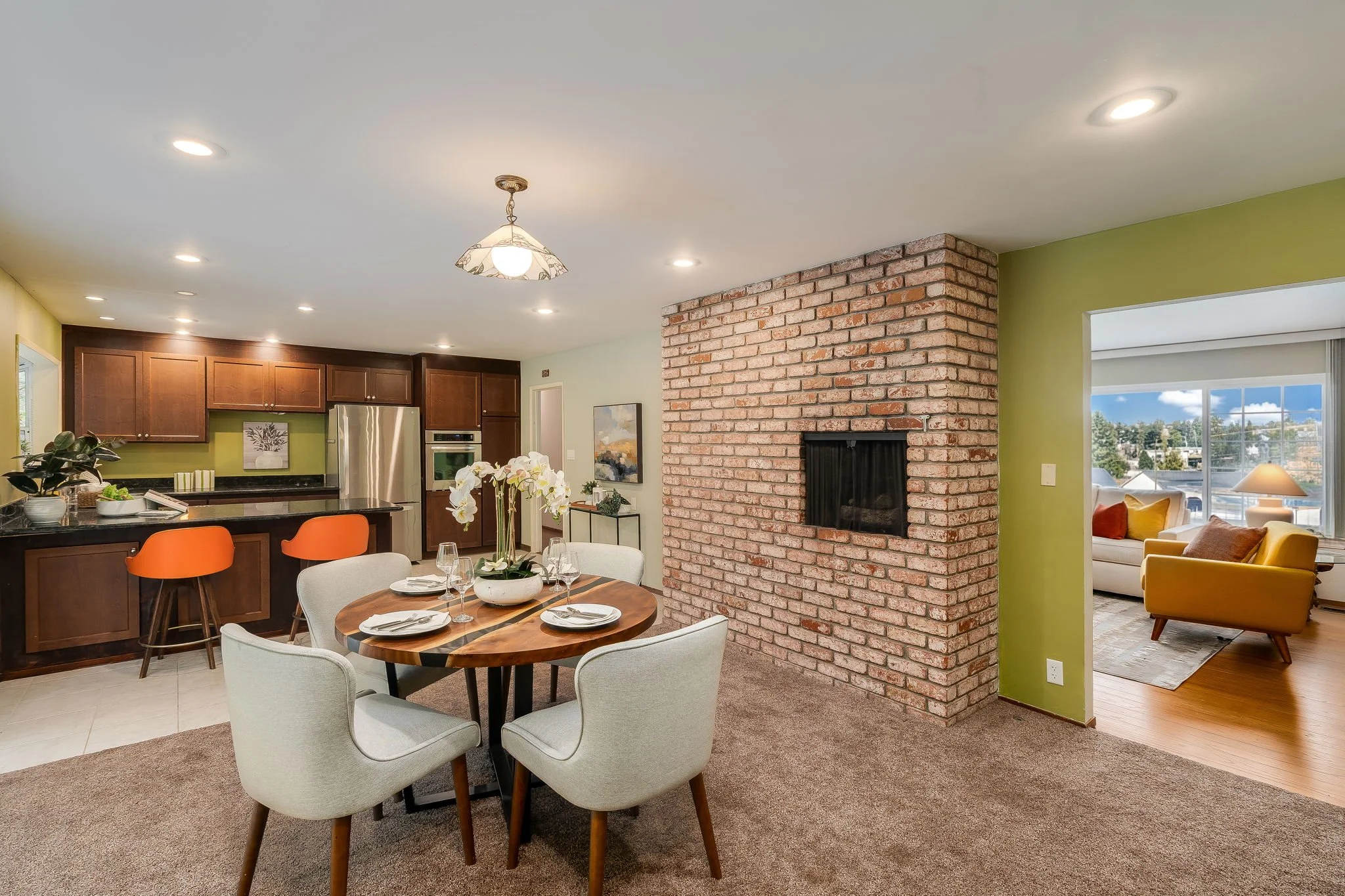 20-web-or-mls-20 Marvin Court-13 (2).jpg