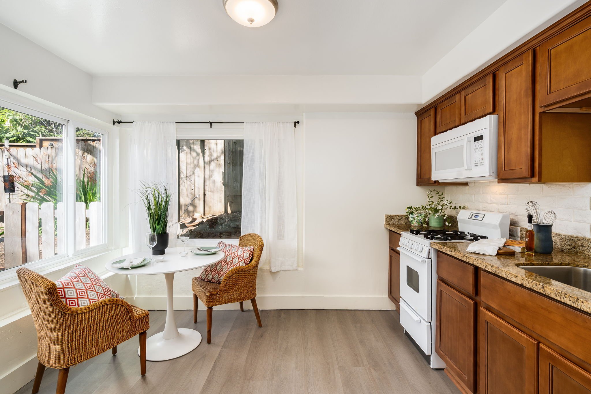 43-web-or-mls-4125 Kuhnle Ave-43.jpg