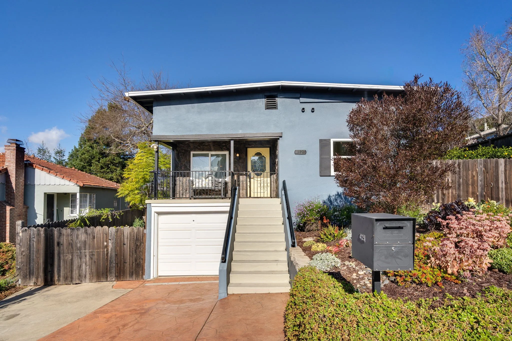 8-web-or-mls-4125 Kuhnle Ave-8.jpg