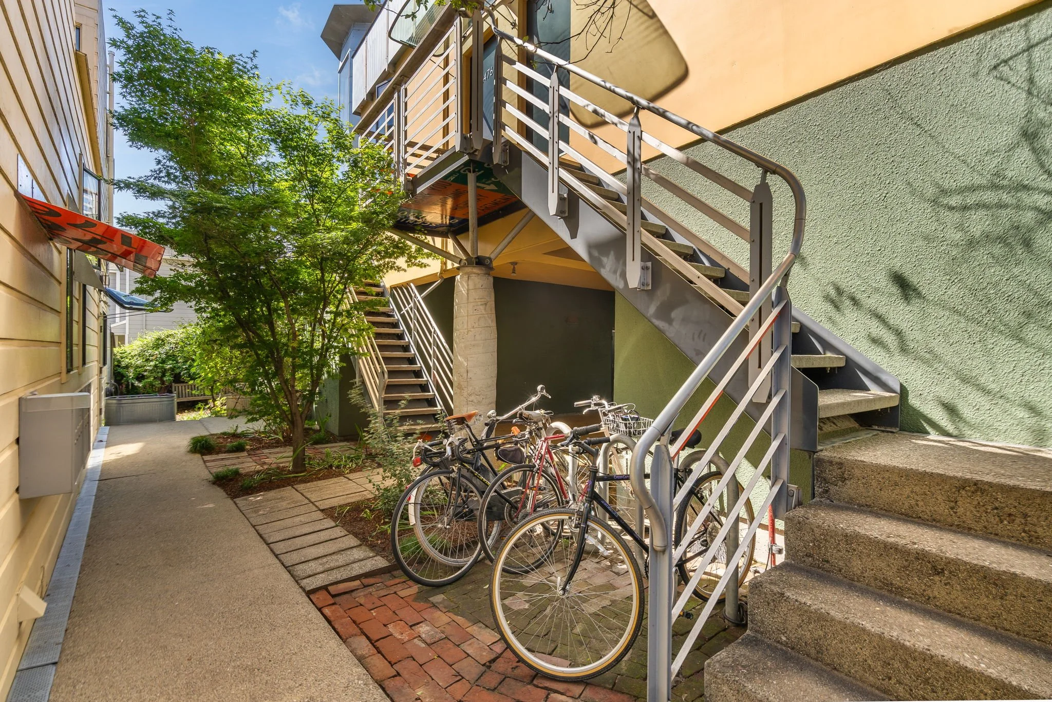 6-web-or-mls-2484 MLK Way-6.jpg