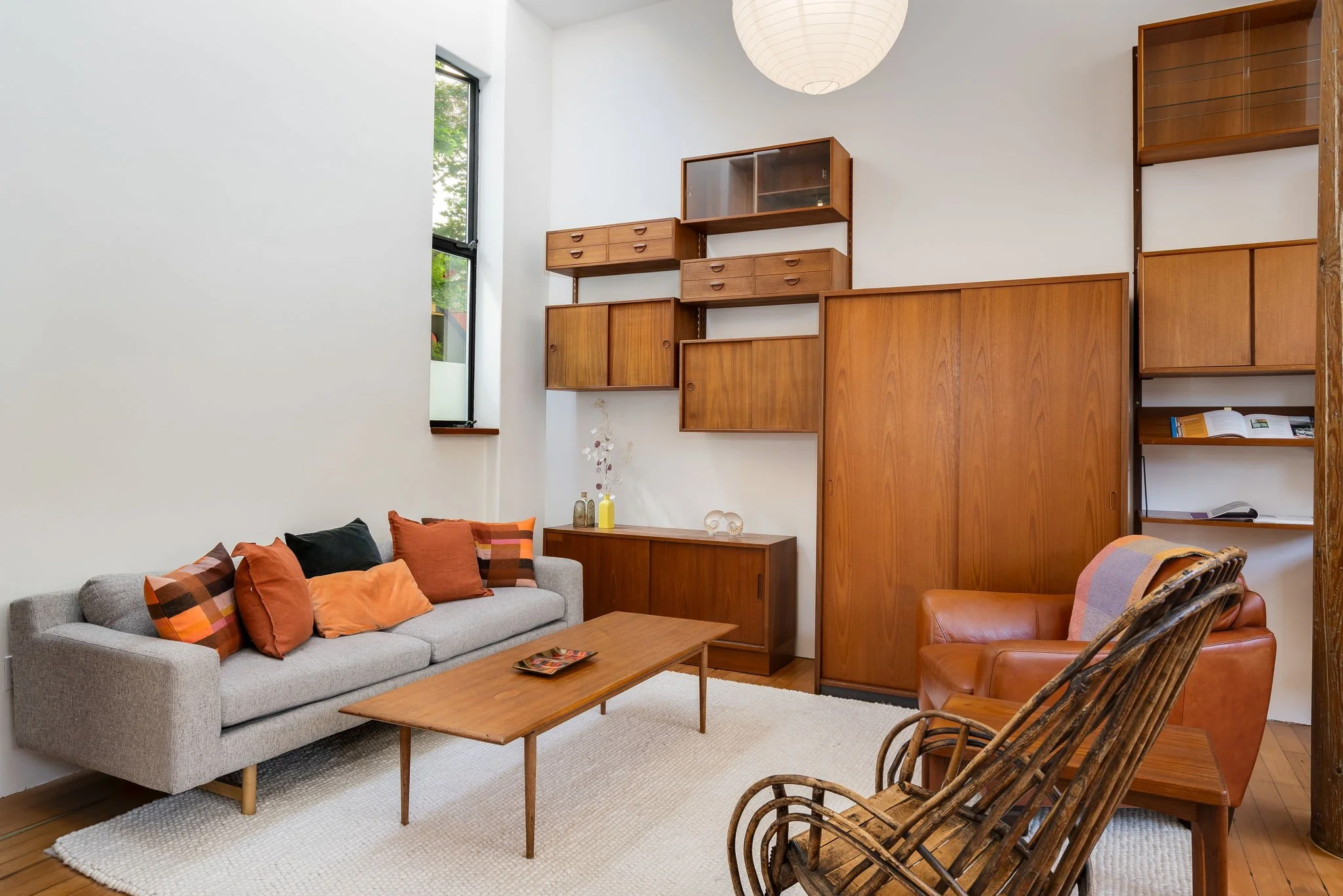 13-web-or-mls-2484 MLK Way-13.jpg