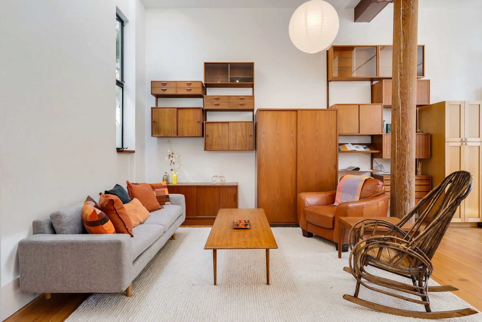 14-web-or-mls-2484 MLK Way-14.jpg