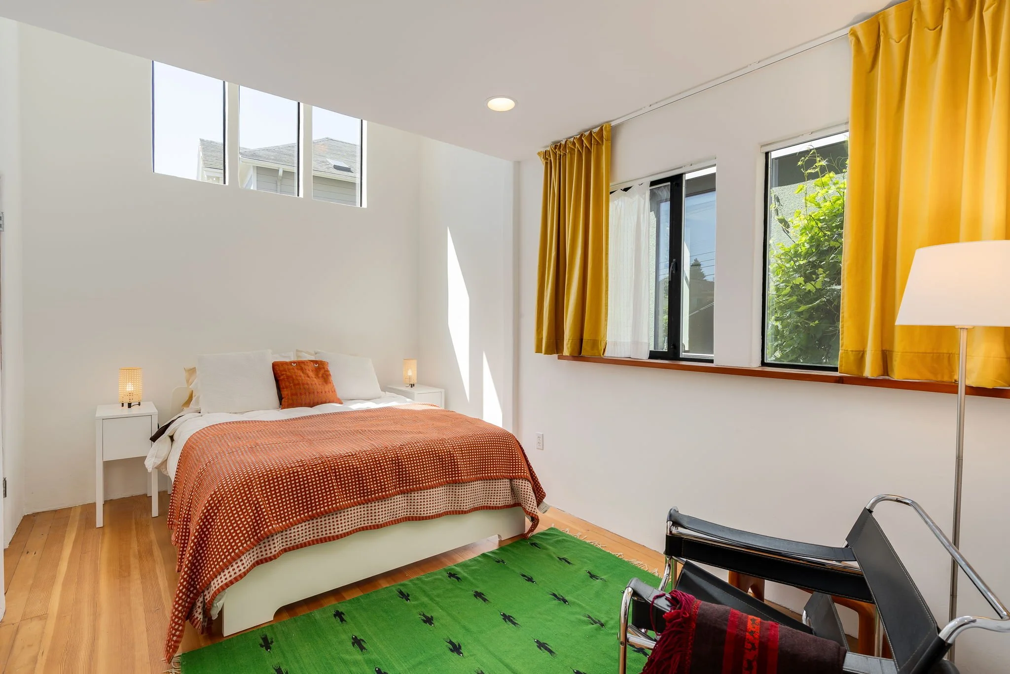 30-web-or-mls-2484 MLK Way-30.jpg