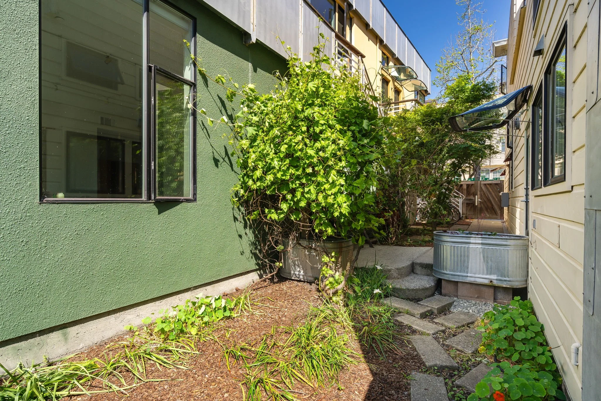 36-web-or-mls-2484 MLK Way-36.jpg