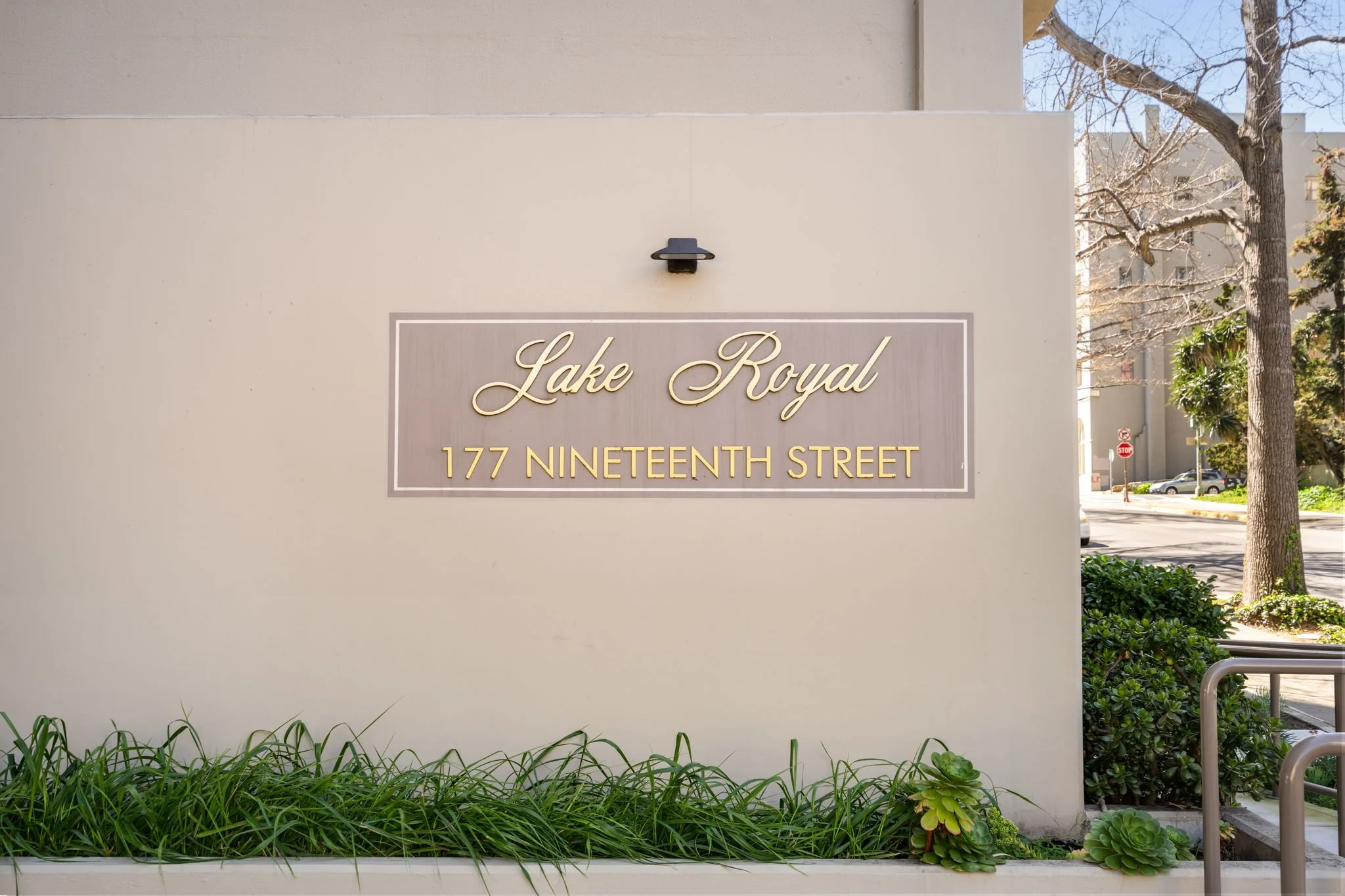 11-web-or-mls-177 19 Street Suite E-12.jpg