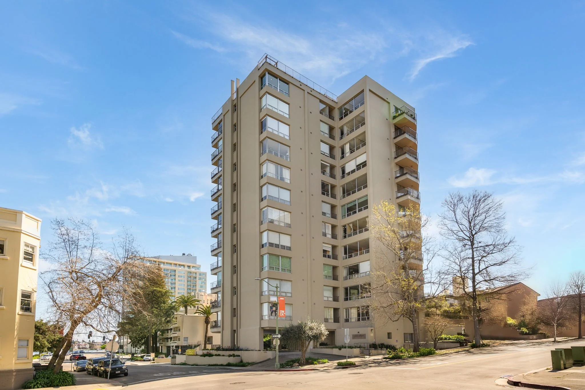 1-web-or-mls-177 19 Street Suite E-2.jpg