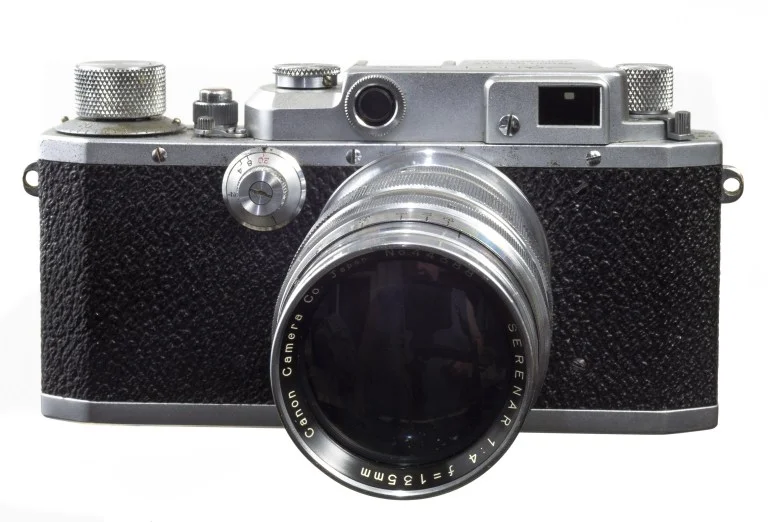 Canon IIB – Serenar 135mm f/4 – Circa 1949