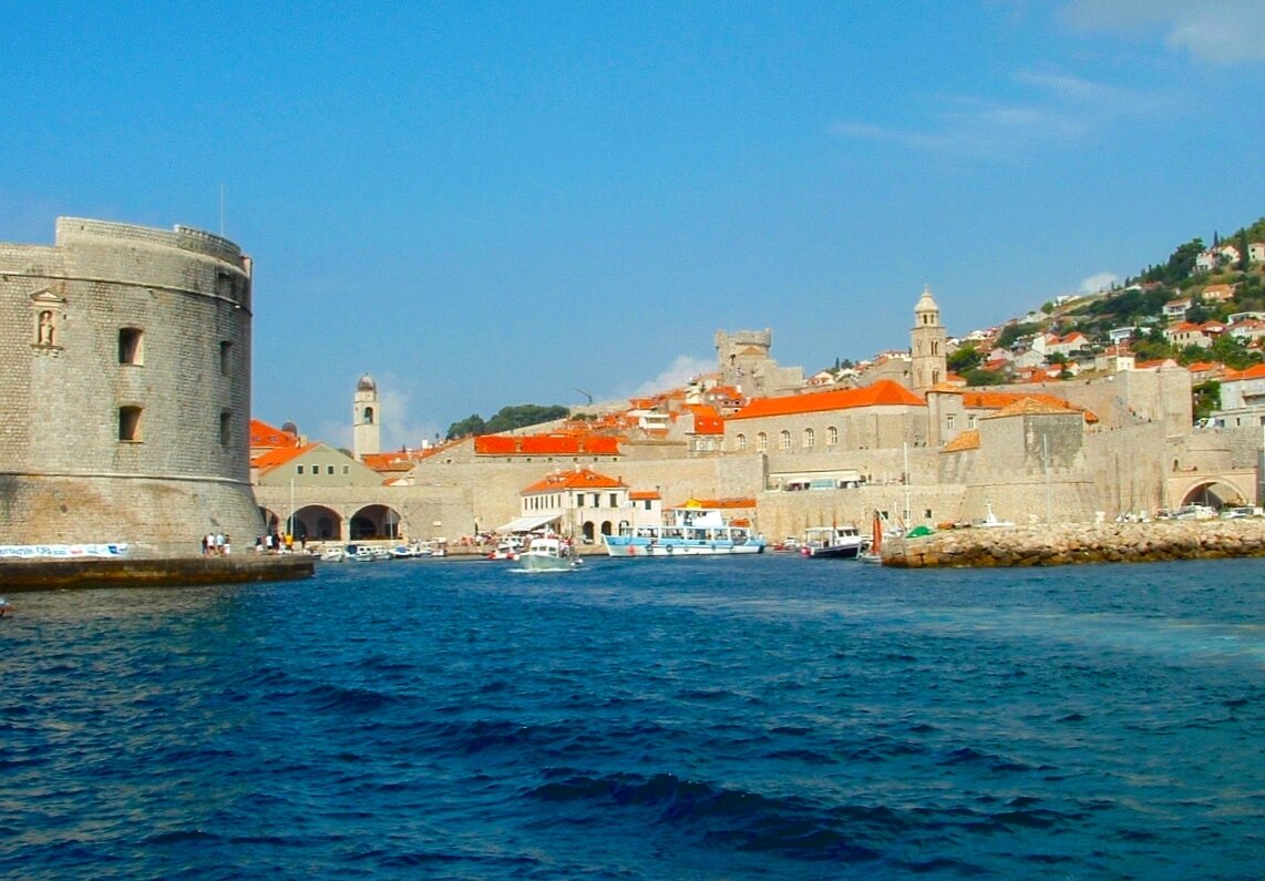 096_Dubrovnik from Lokrum ferry copy.jpg