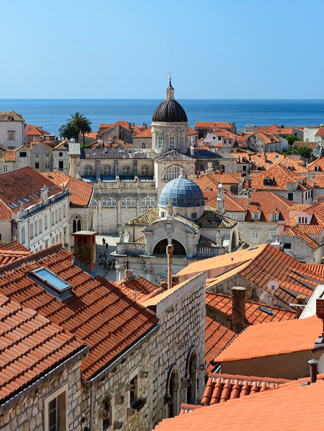 Dubrovnik+rooftops+and+cathedral.jpg