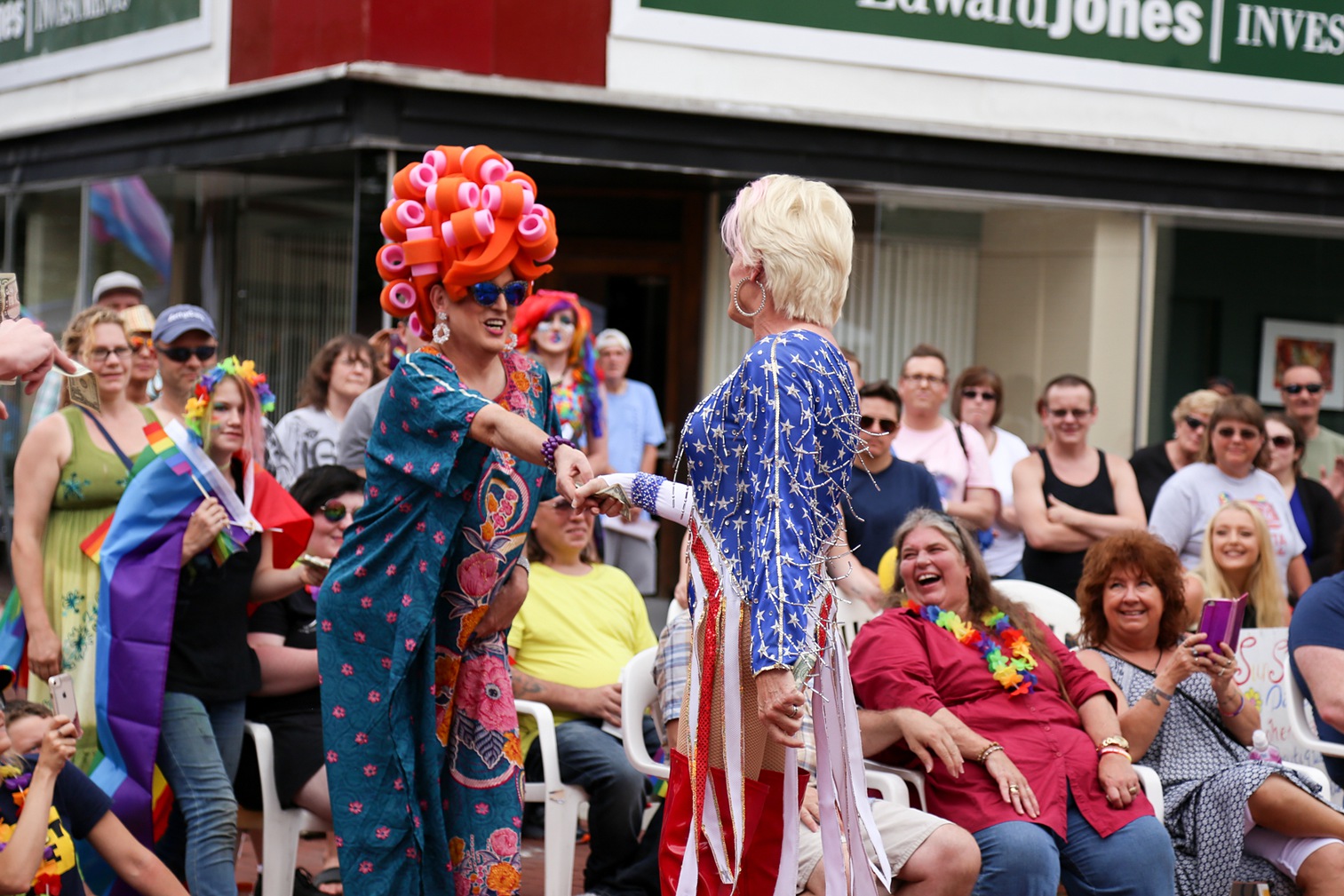 Pride2018_290_family peek.jpg