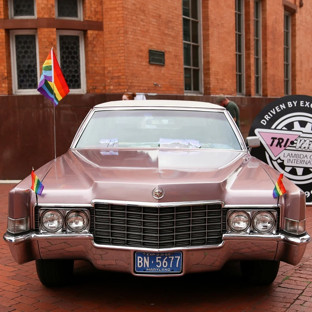 Pride2018_024_family+peek.jpg
