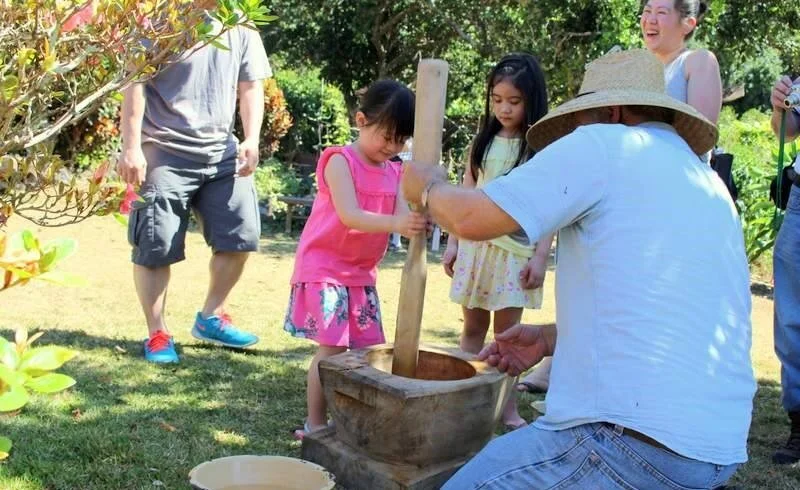 Hands on History — Kona Historical Society