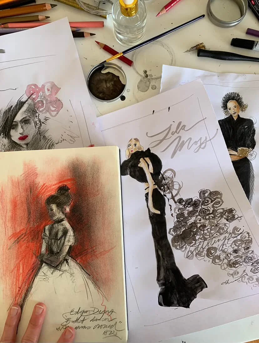 THE ARTIST / Meet @studio.heidi our Melbourne based Concierge expert calligrapher and live illustration artist. We spoke with Heidi for the recent issue of our Love Story Magazine about the exceptional live experience she creates at weddings and even