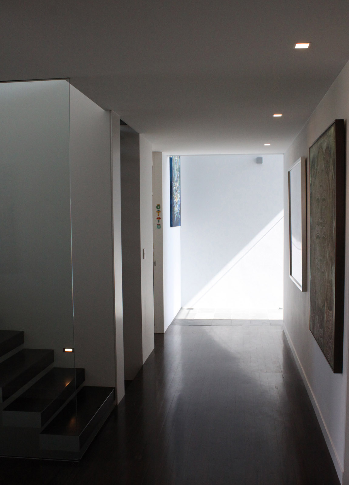7 hall 2.jpg