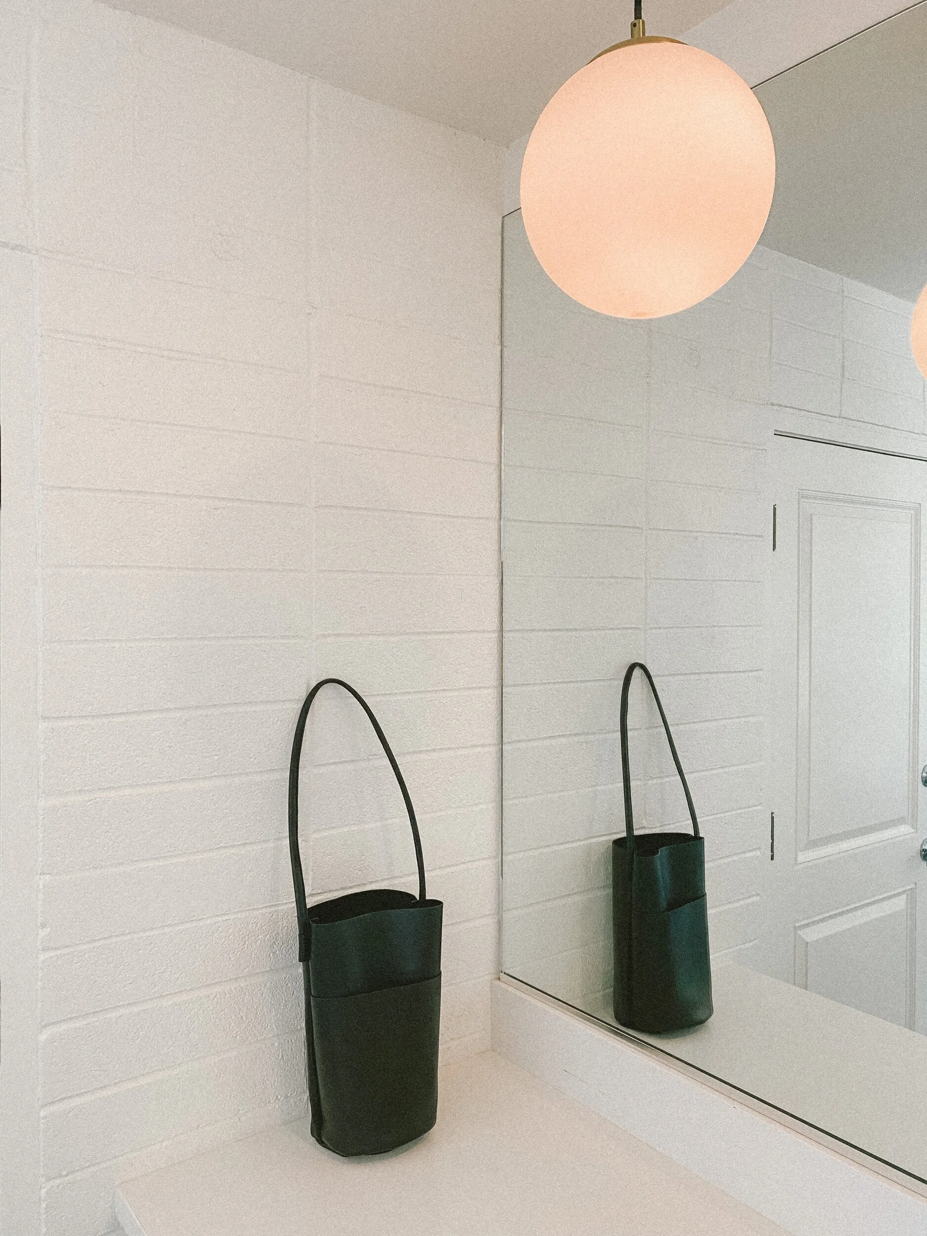 2CB5A2D8-A48A-4C40-AA43-AB054D5CF279