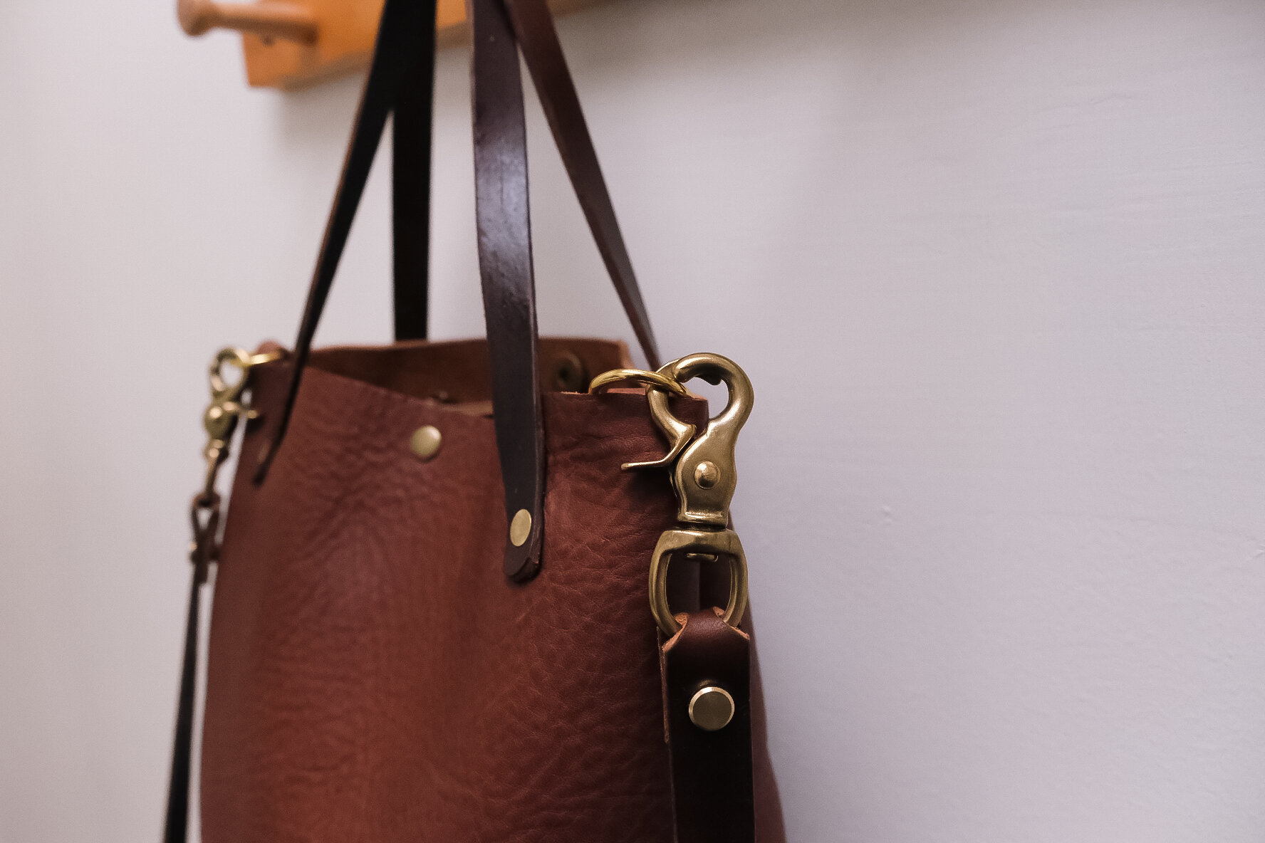 Russet Leather Bag — Charlies Goods