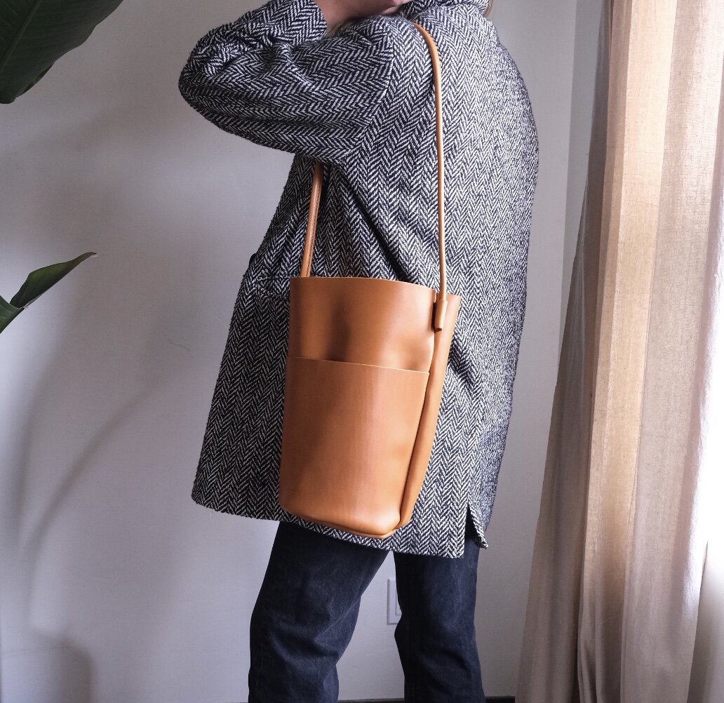 0C1D641F-2768-4DD4-AE46-2F9A7C563E4A