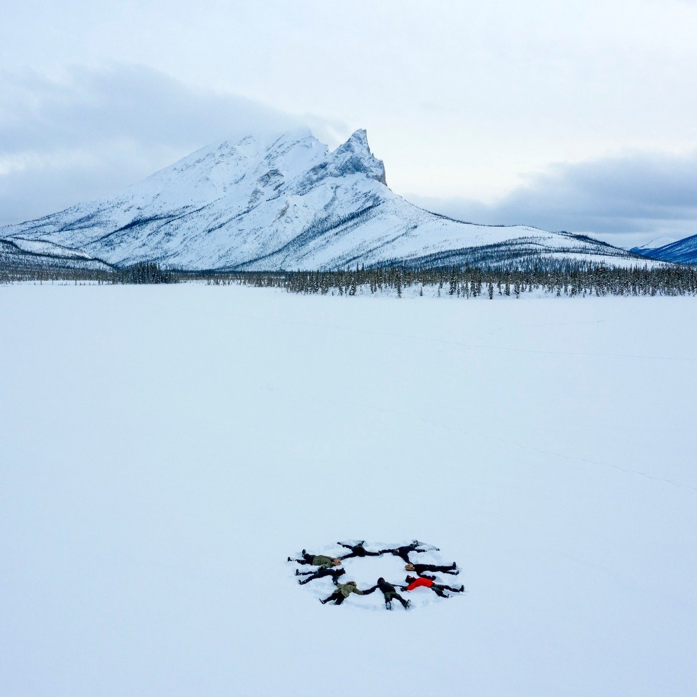 Sometimes it&rsquo;s fun to feel like a kid again ❄️

Our Alaska winter expedition turned into a snow angel session, and we loved every second of it 🤍☃️

Join our Alaska winter photo expedition to experience epic snowy landscapes, the northern light