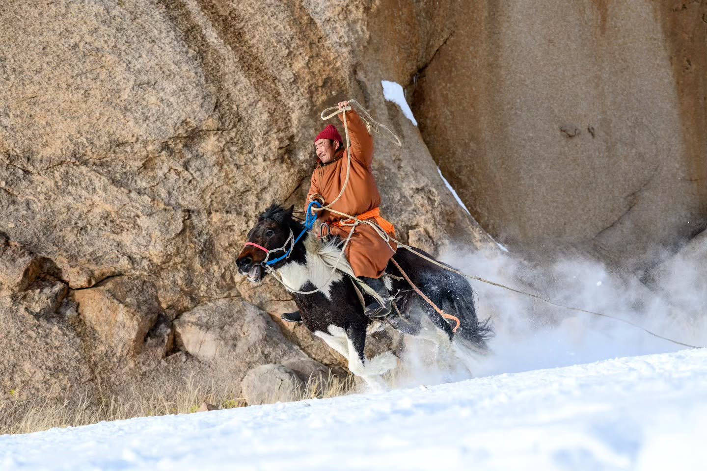 Mongolian nomadic herders are unbelievable horsemen!

#chrismclennanphotoexpeditions