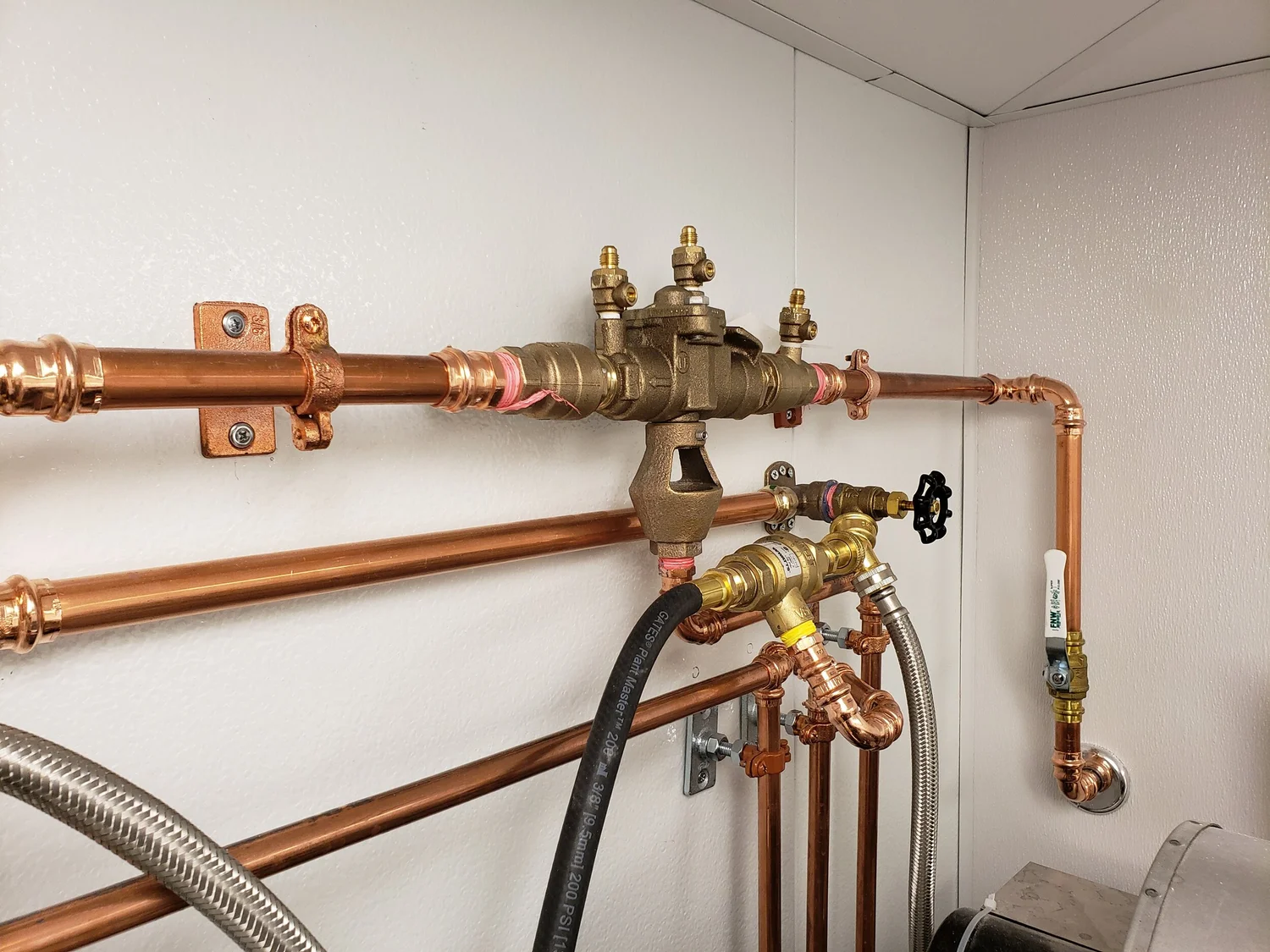 One Way Backflow photo 2