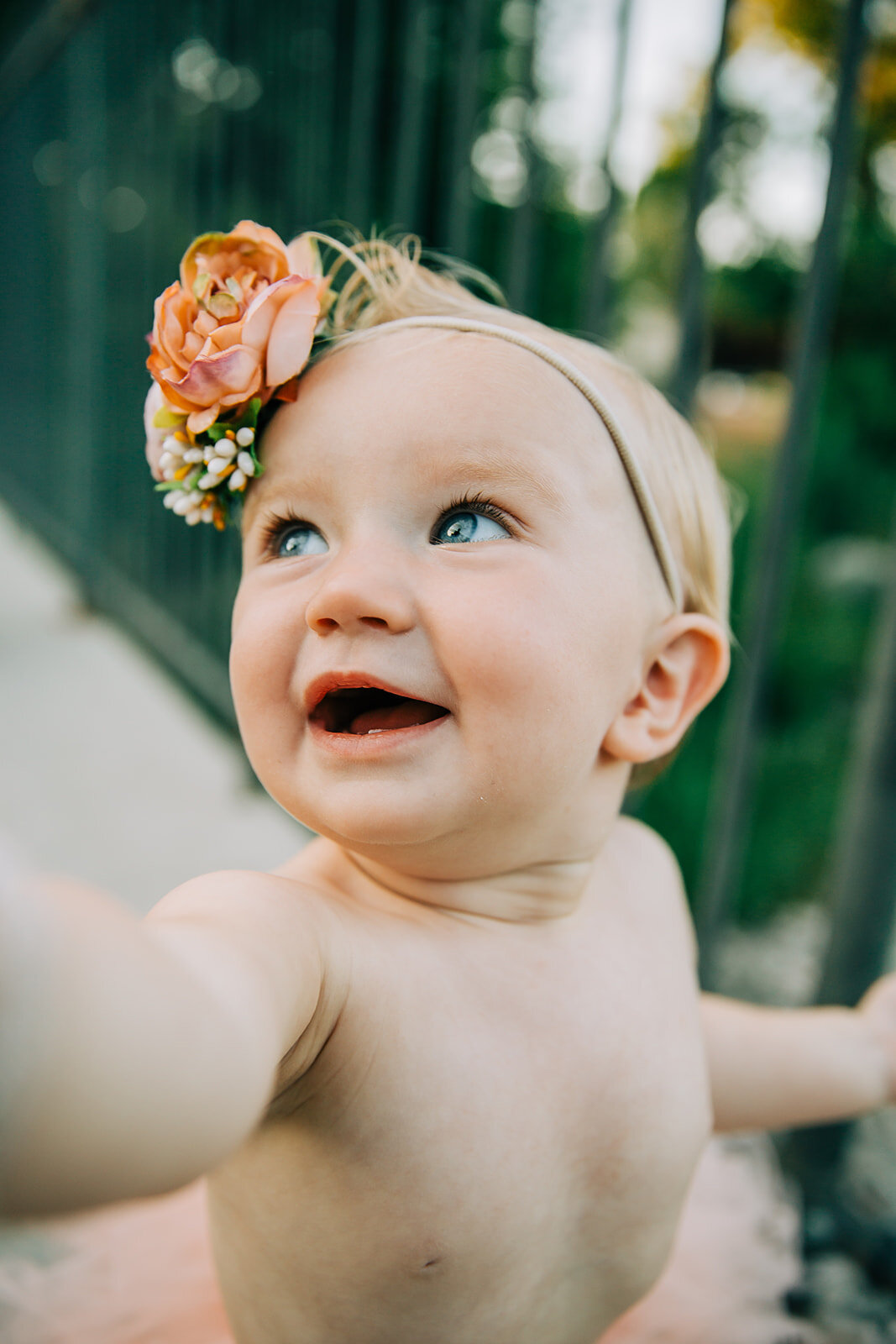  first birthday photography birthday outfit inspo birthday photography ideas turning one cute headband inspo baby girl bright eyes first tooth bold blue eyes beautiful girl happy baby easy going photoshoot simple outfit ideas for babies baby styling 