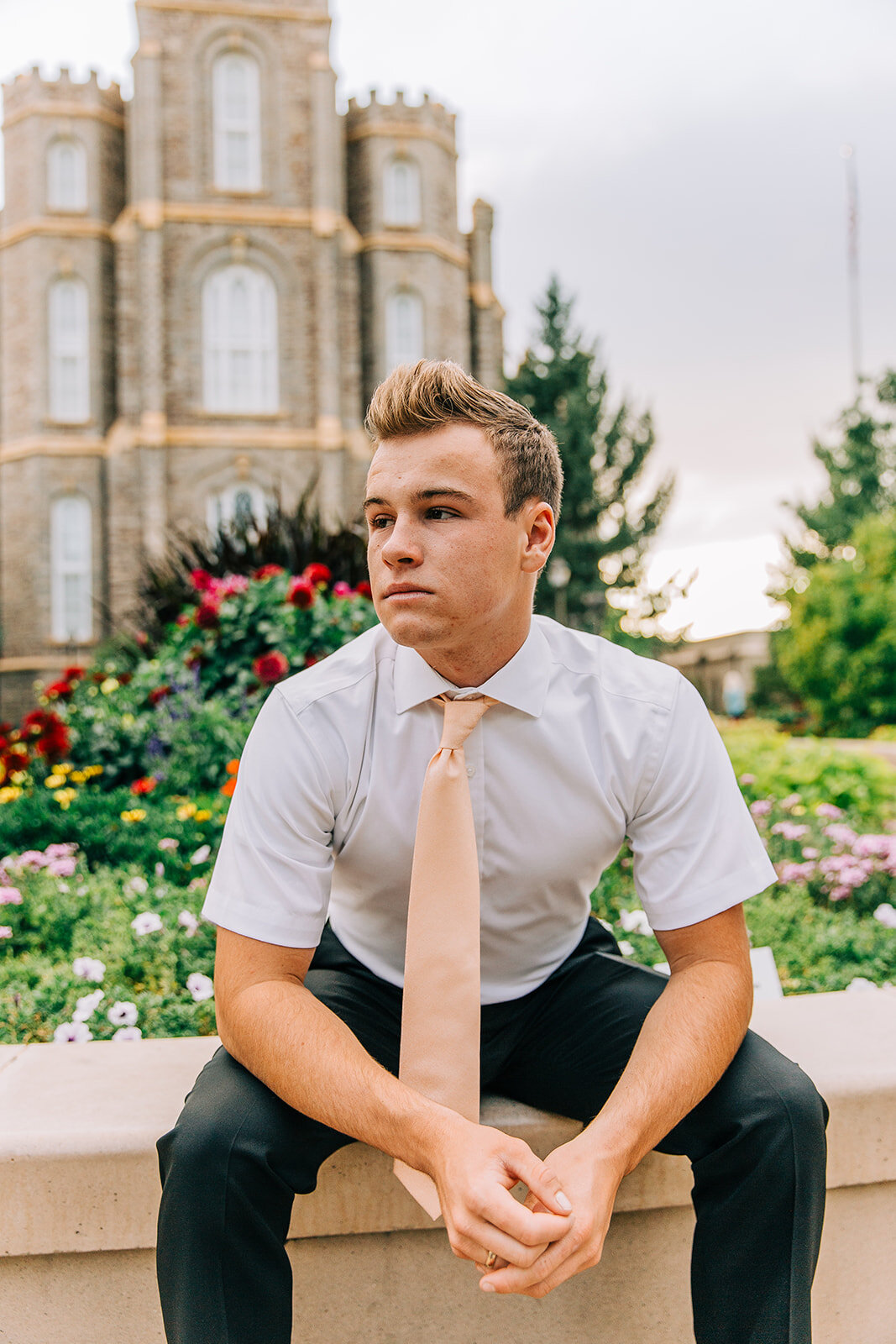  professional missionary portraits classy senior photos headshots I hope they call me on a mission logan utah temple photo shoot missionary in white shirt and tie peach tie young man portraits pose idea #bellaalderphoto #missionary #missionaryportrai