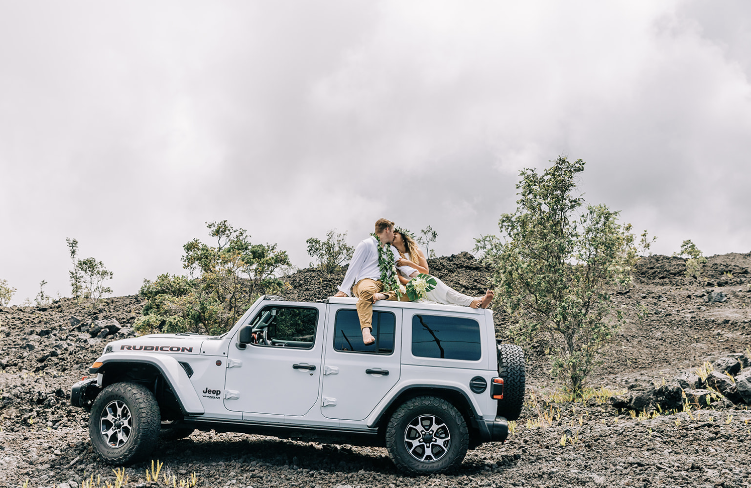 Oahu Elopment Photographer 