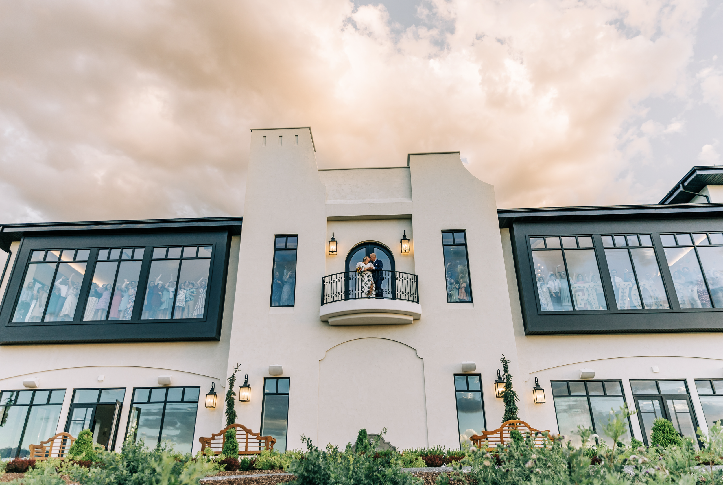 Siempre in Utah: A Stunning Wedding Venue Perfect for Unforgettable Moments