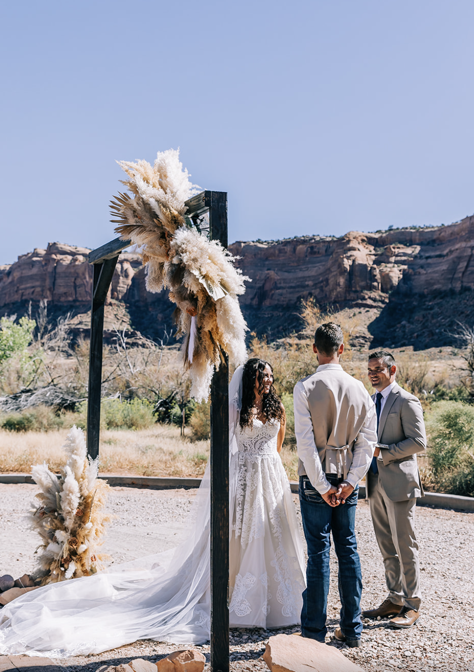 Moab Utah Wedding Photographer
