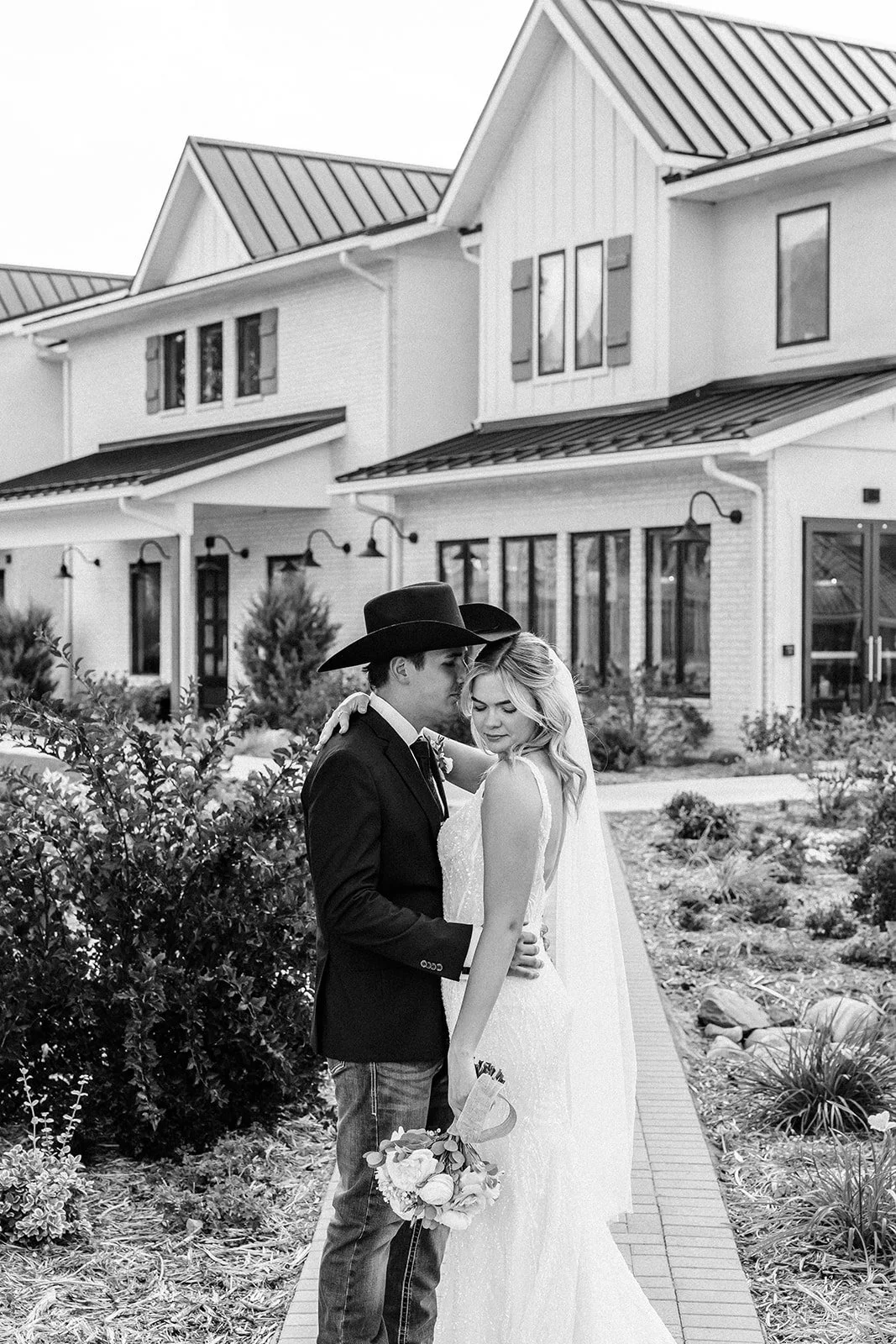 Mona Young Living farm Wedding Venue